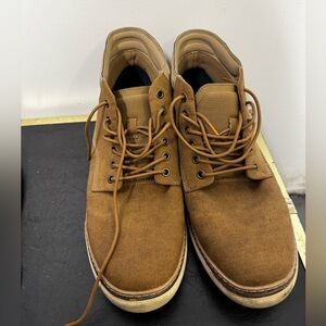 Men's Tan Canvas Chukka Boots
